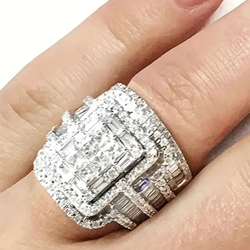 Diamond 2pc wedding ring set